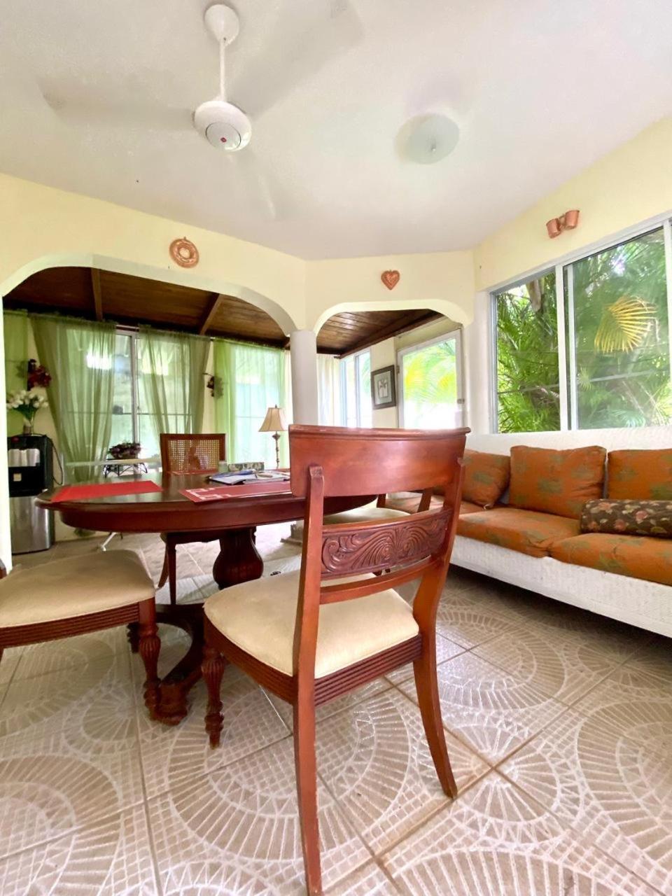 Freandly Three Bedrooms Apartment Сосуа Экстерьер фото